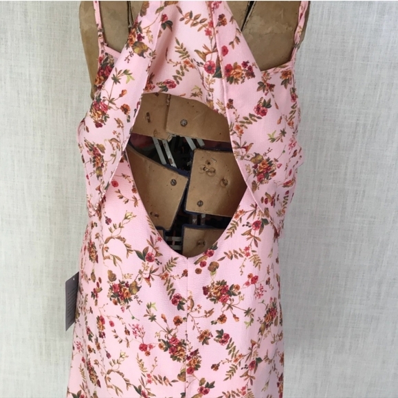 Mary & Mabel soft textured pink floral open back poly dress skinny straps medium - Picture 4 of 6